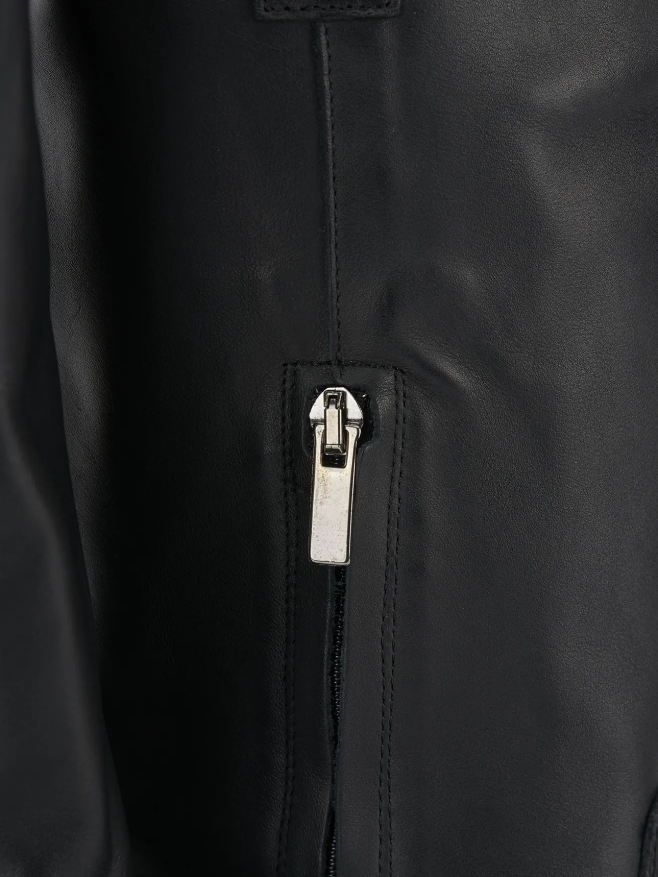 Stivali tacco 4cm pelle nero