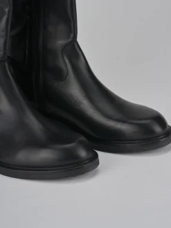 Stivali tacco 2cm pelle nero