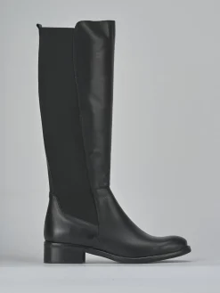 Stivali tacco 3cm pelle nero