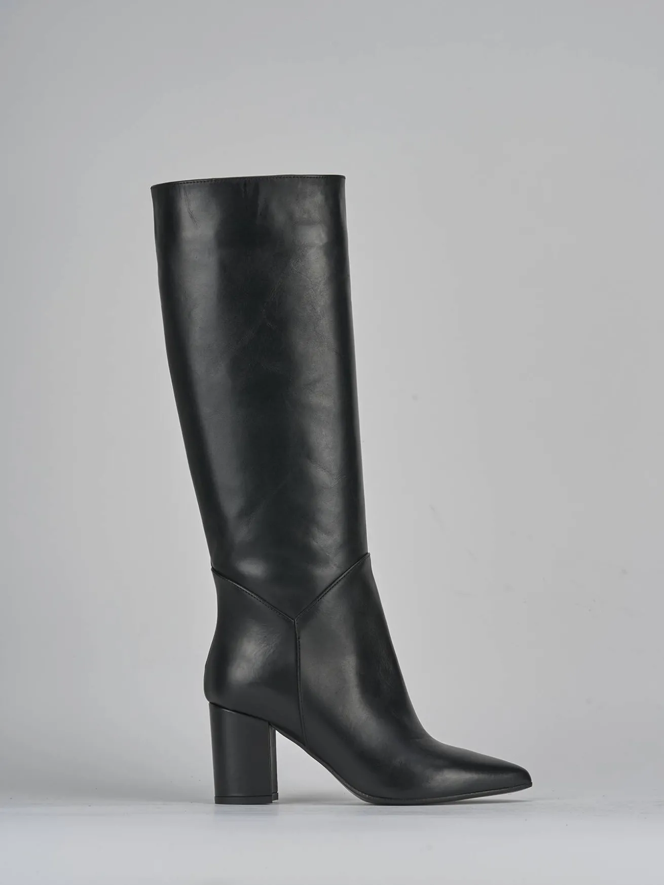 Stivali tacco 6cm pelle nero