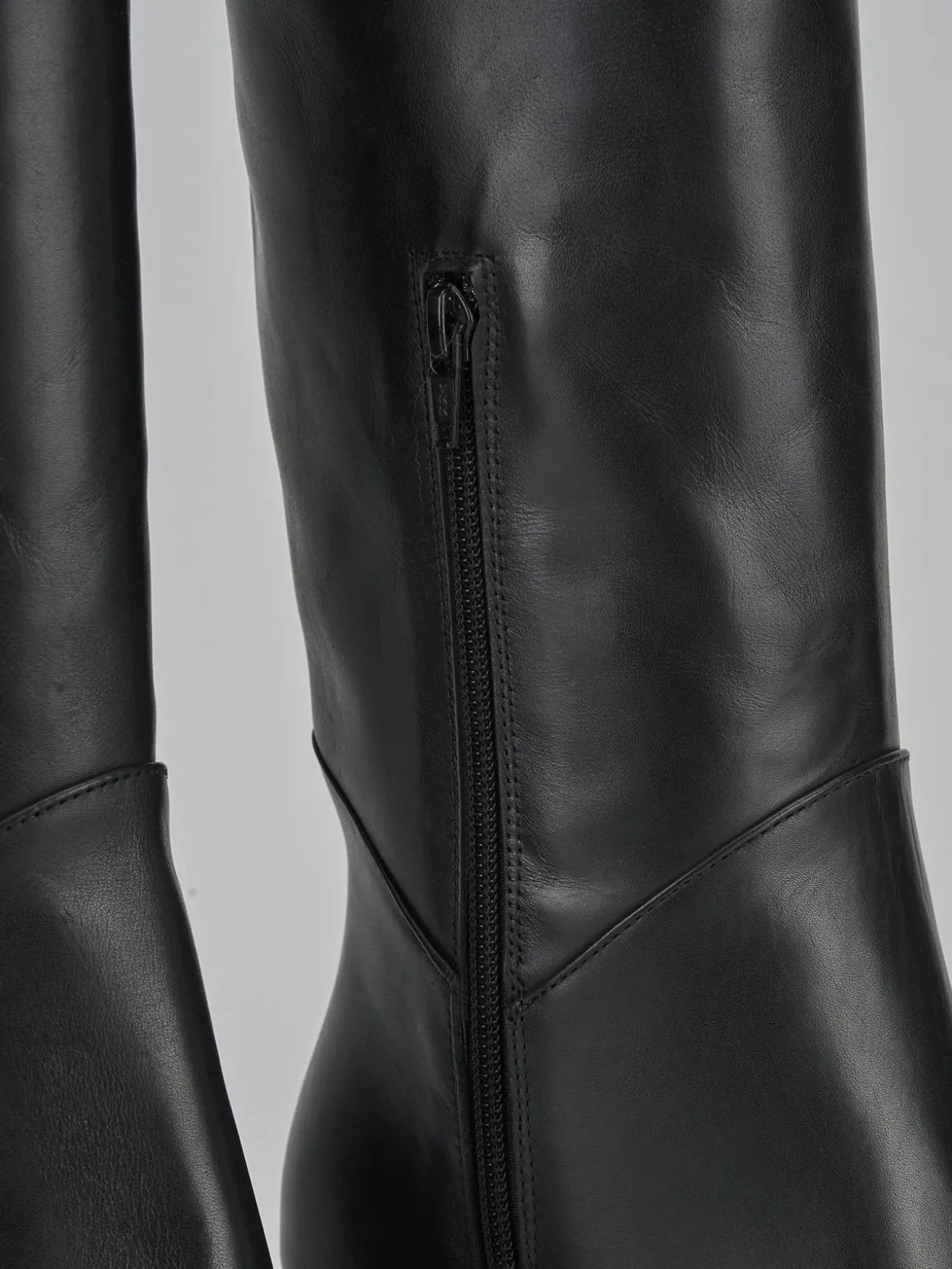 Stivali tacco 6cm pelle nero