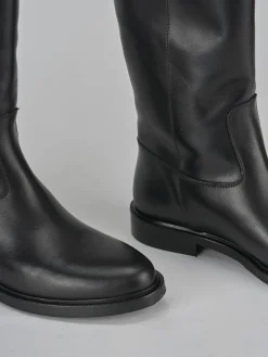 Stivali tacco 2cm pelle nero