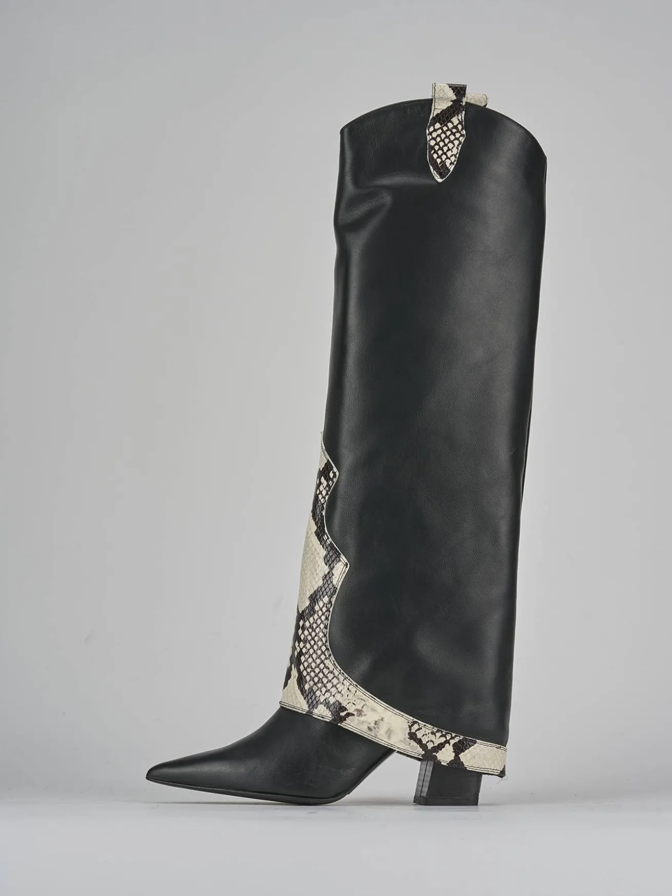 Stivali tacco 8cm pelle nero