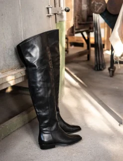 Stivali tacco 2cm pelle nero