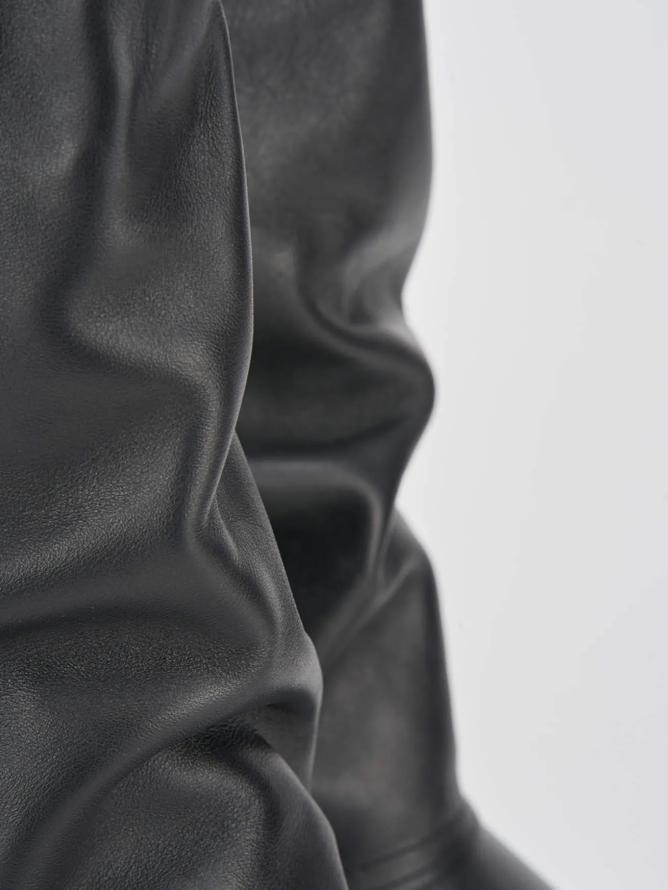 Stivali tacco 5cm pelle nero