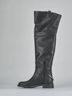 Stivali tacco 2cm pelle nero