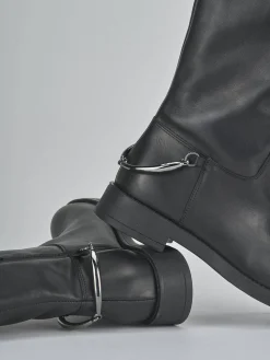 Stivali tacco 2cm pelle nero