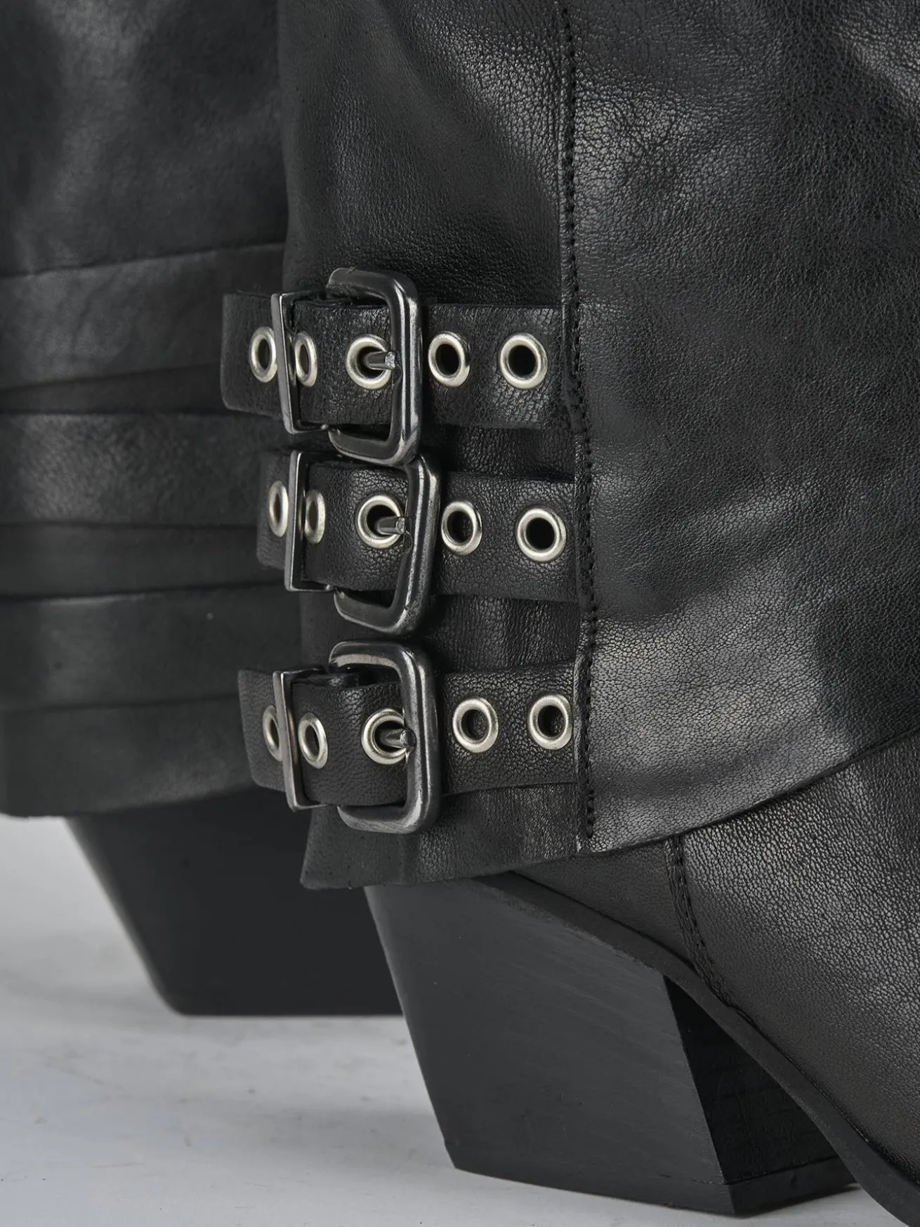 Stivali tacco 7cm pelle nero