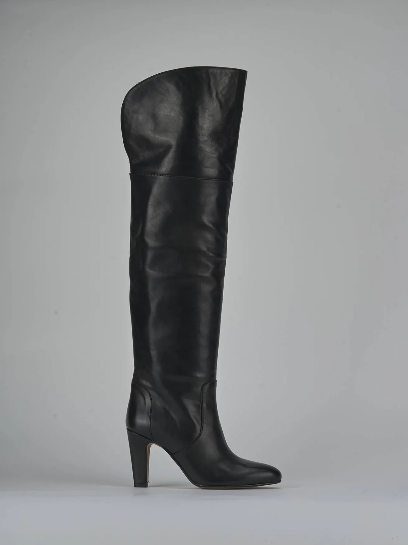 Stivali tacco 8cm pelle nero