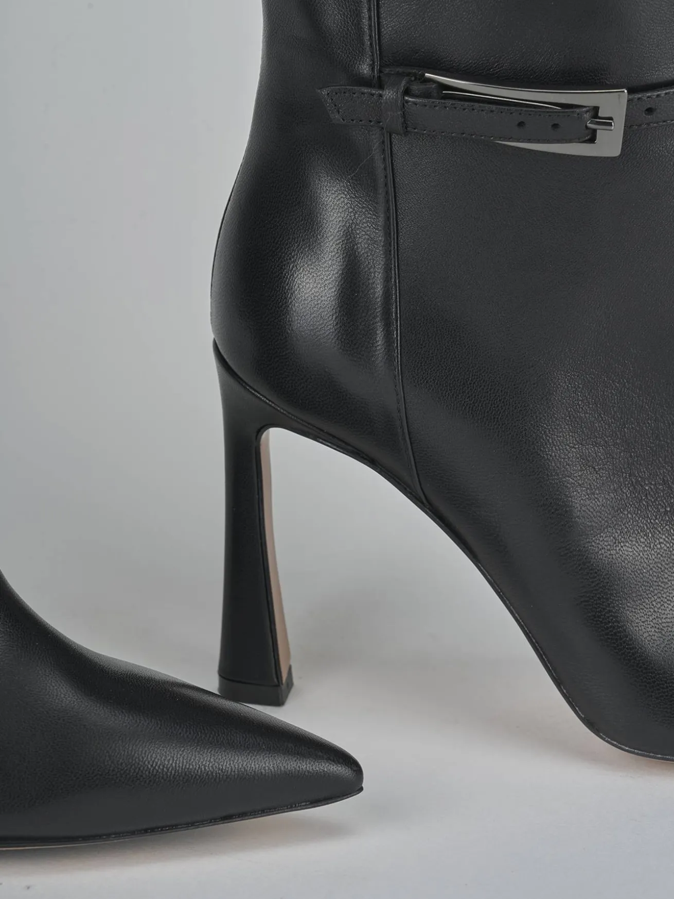 Stivali tacco 8cm pelle nero