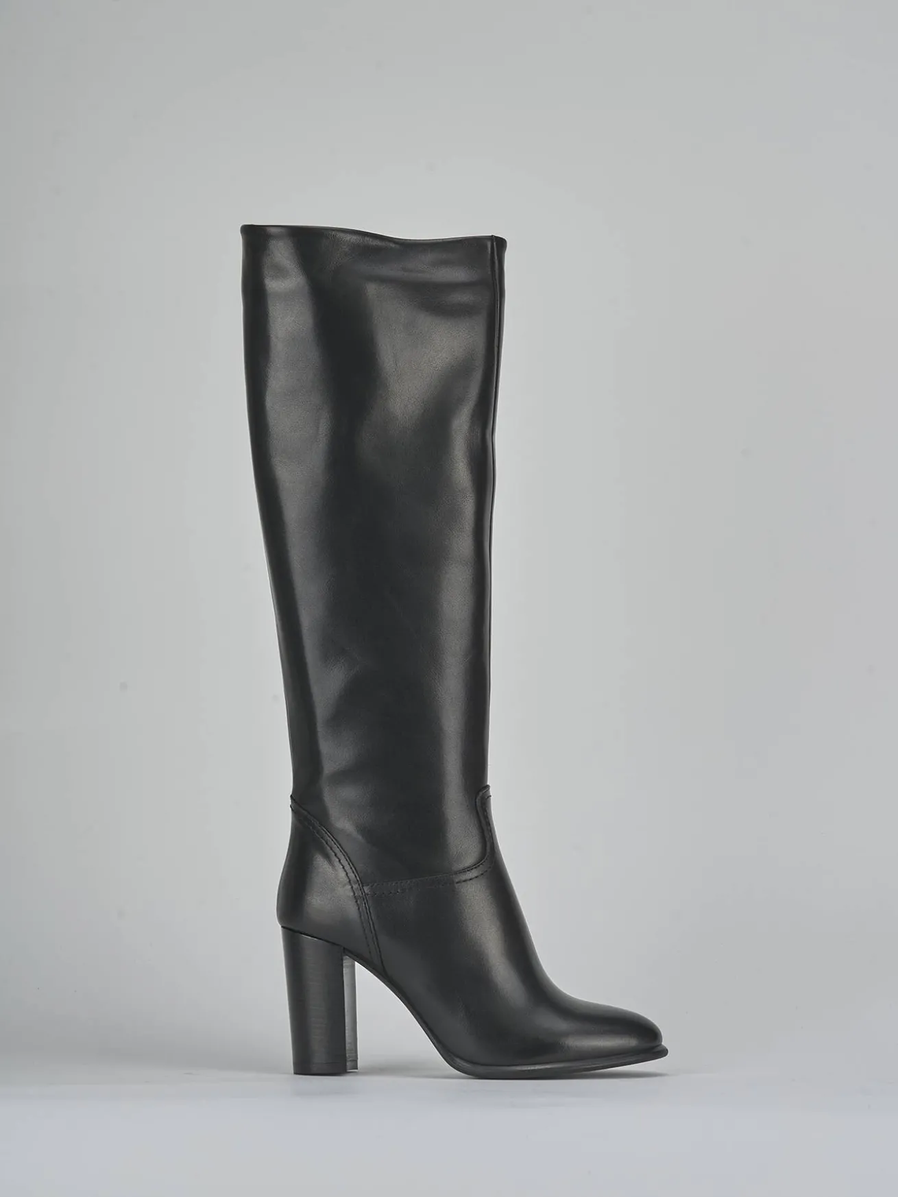 Stivali tacco 8cm pelle nero