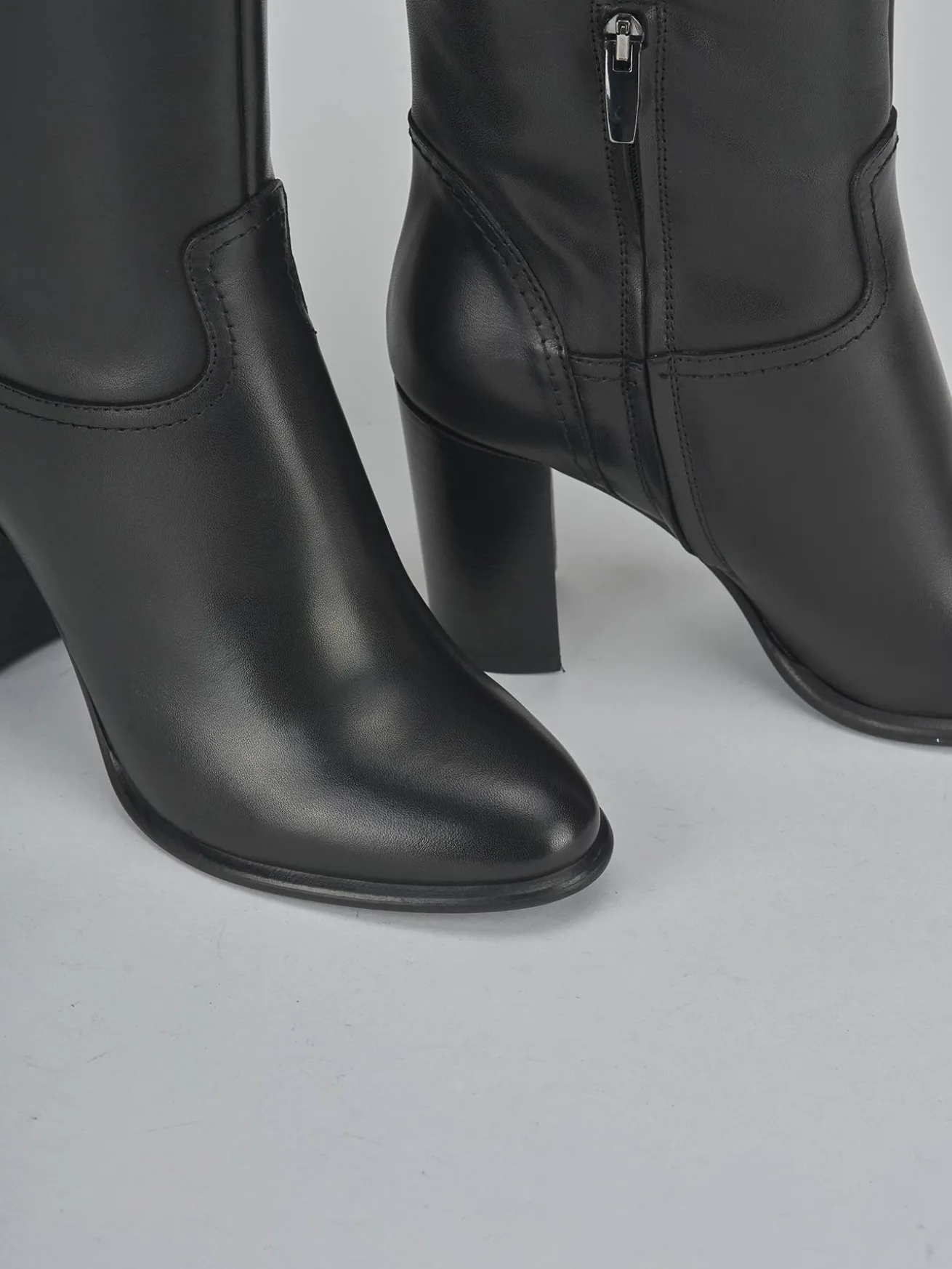 Stivali tacco 8cm pelle nero