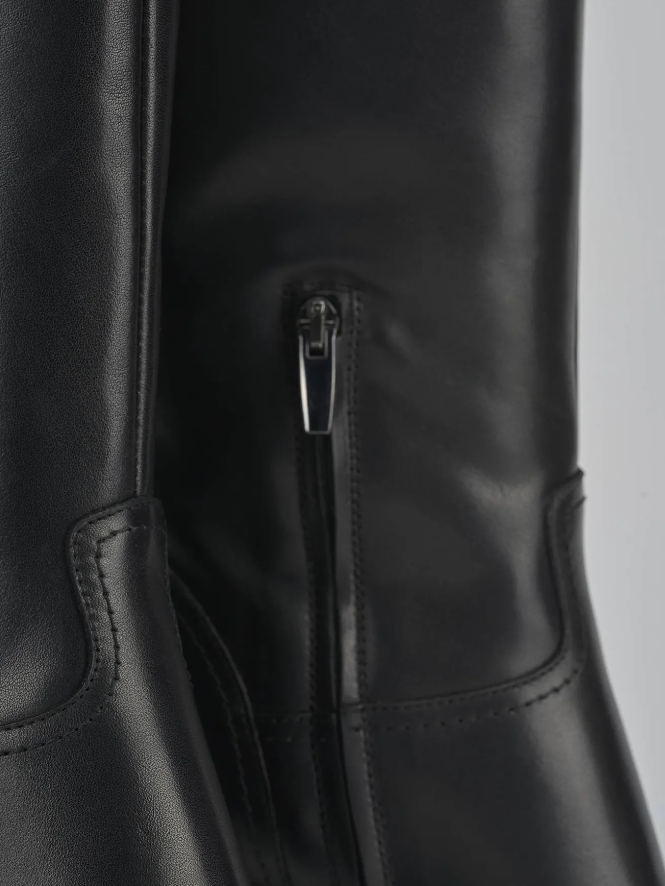 Stivali tacco 8cm pelle nero