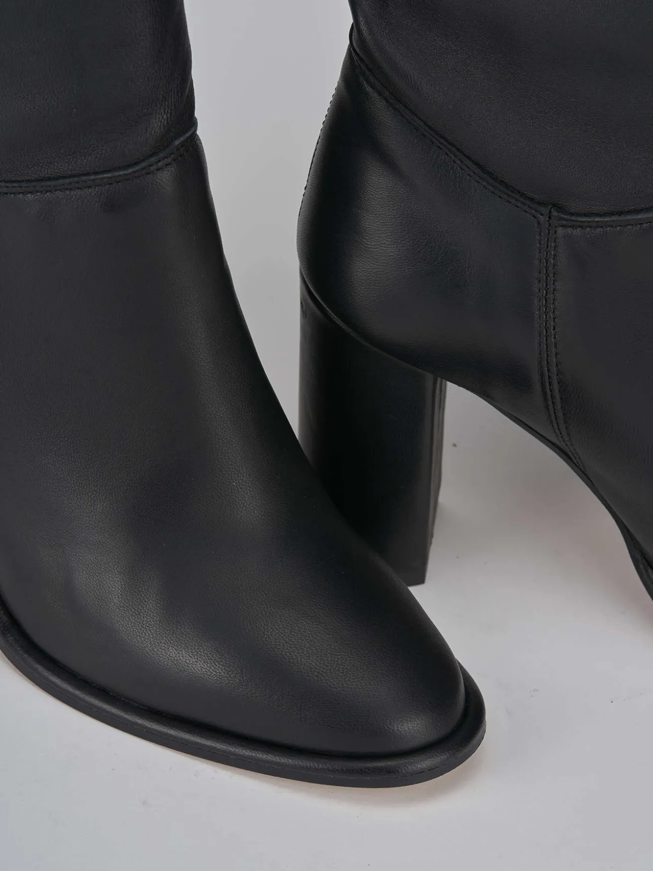 Stivali tacco 9cm pelle nero
