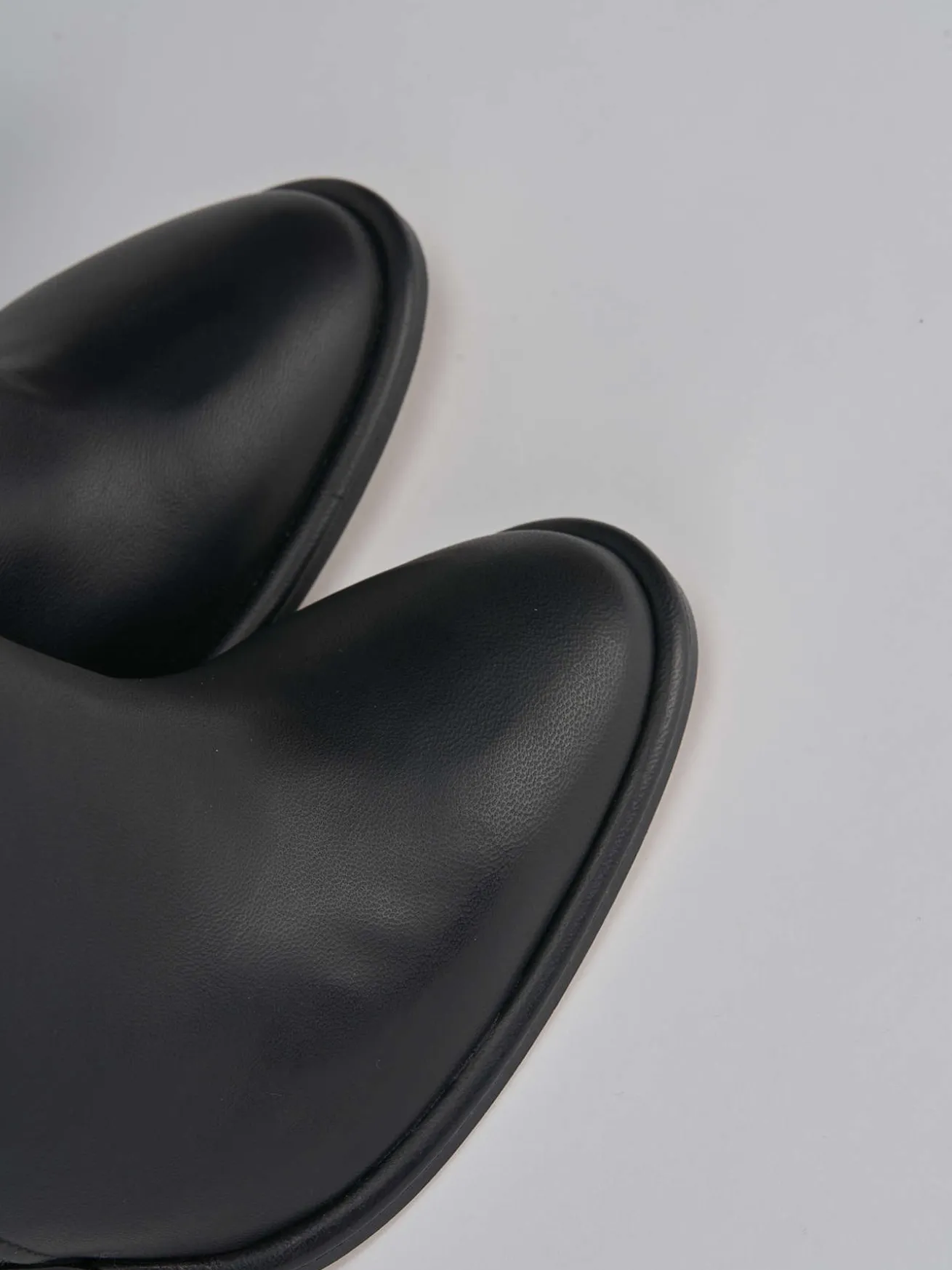 Stivali tacco 9cm pelle nero