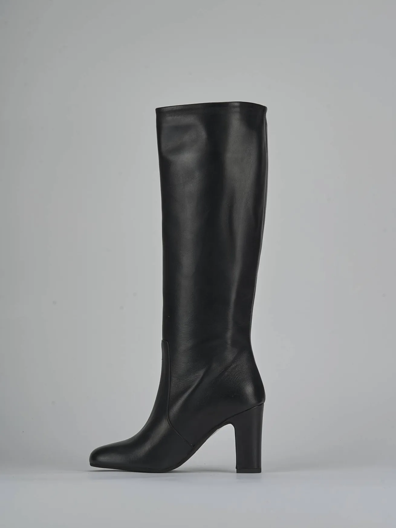 Stivali tacco 8cm pelle nero