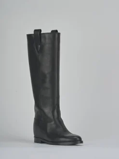 Stivali tacco 2cm pelle nero