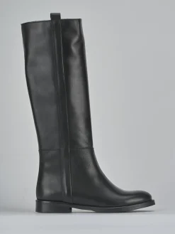 Stivali tacco 2cm pelle nero