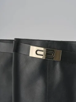 Stivali tacco 2cm pelle nero