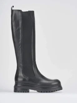 Stivali tacco 3cm pelle nero