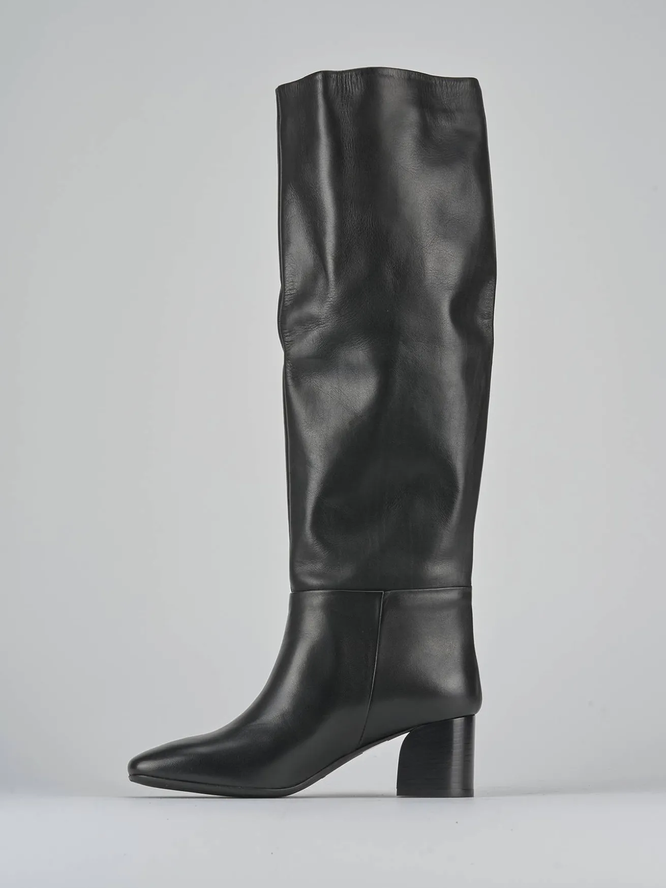 Stivali tacco 6cm pelle nero