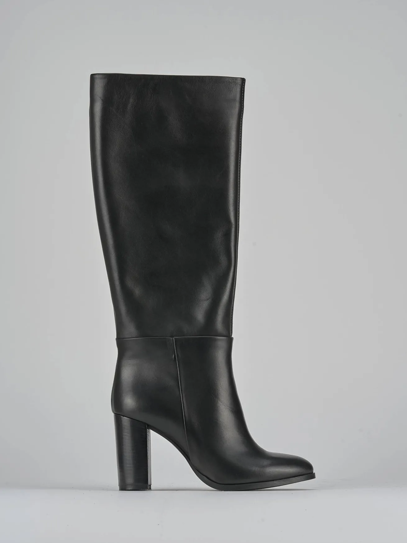 Stivali tacco 8cm pelle nero