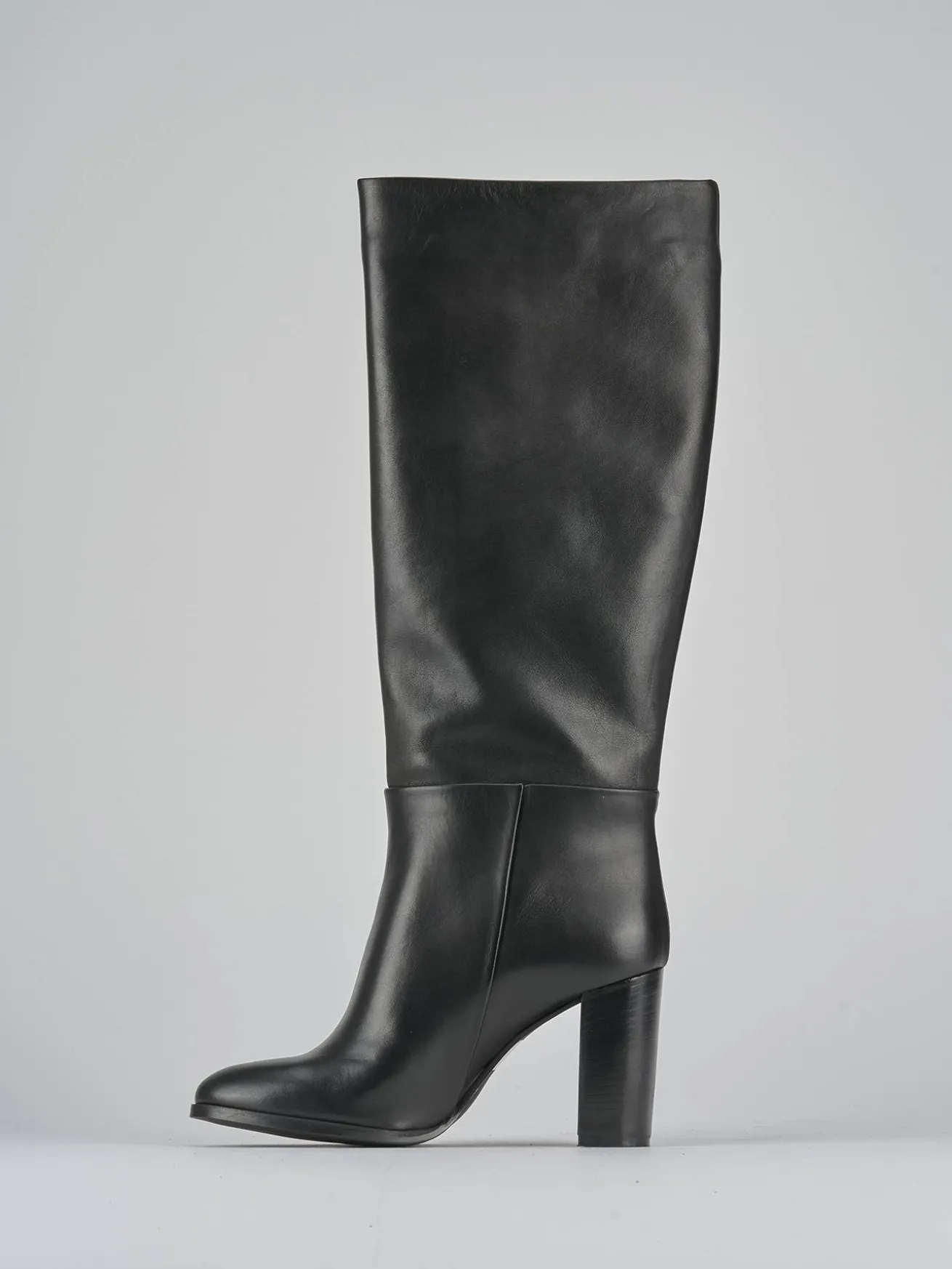 Stivali tacco 8cm pelle nero