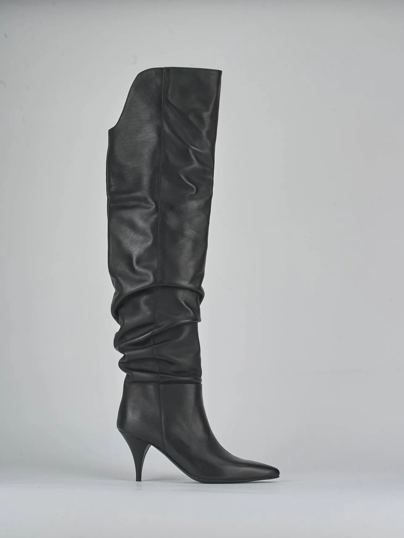 Stivali tacco 6cm pelle nero