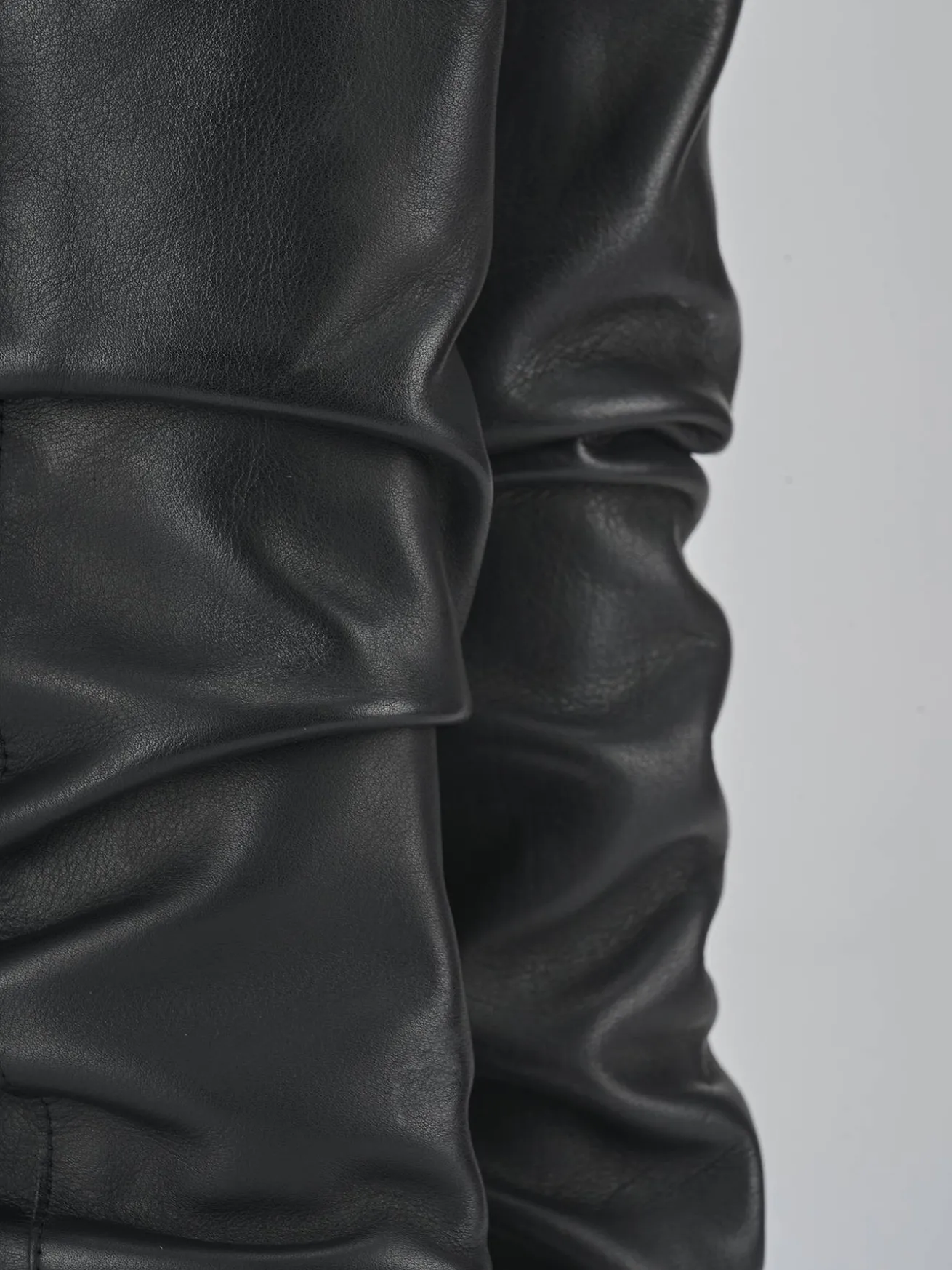 Stivali tacco 6cm pelle nero