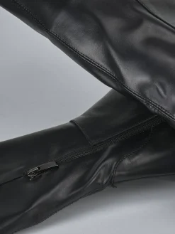 Stivali tacco 2cm pelle nero