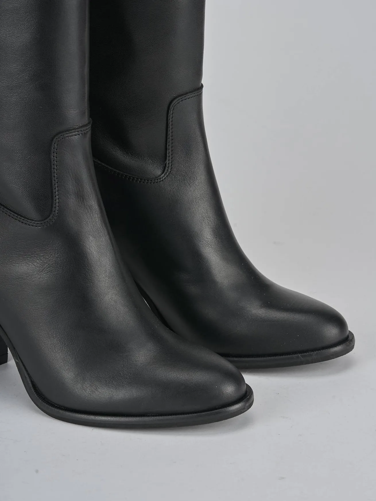 Stivali tacco 8cm pelle nero