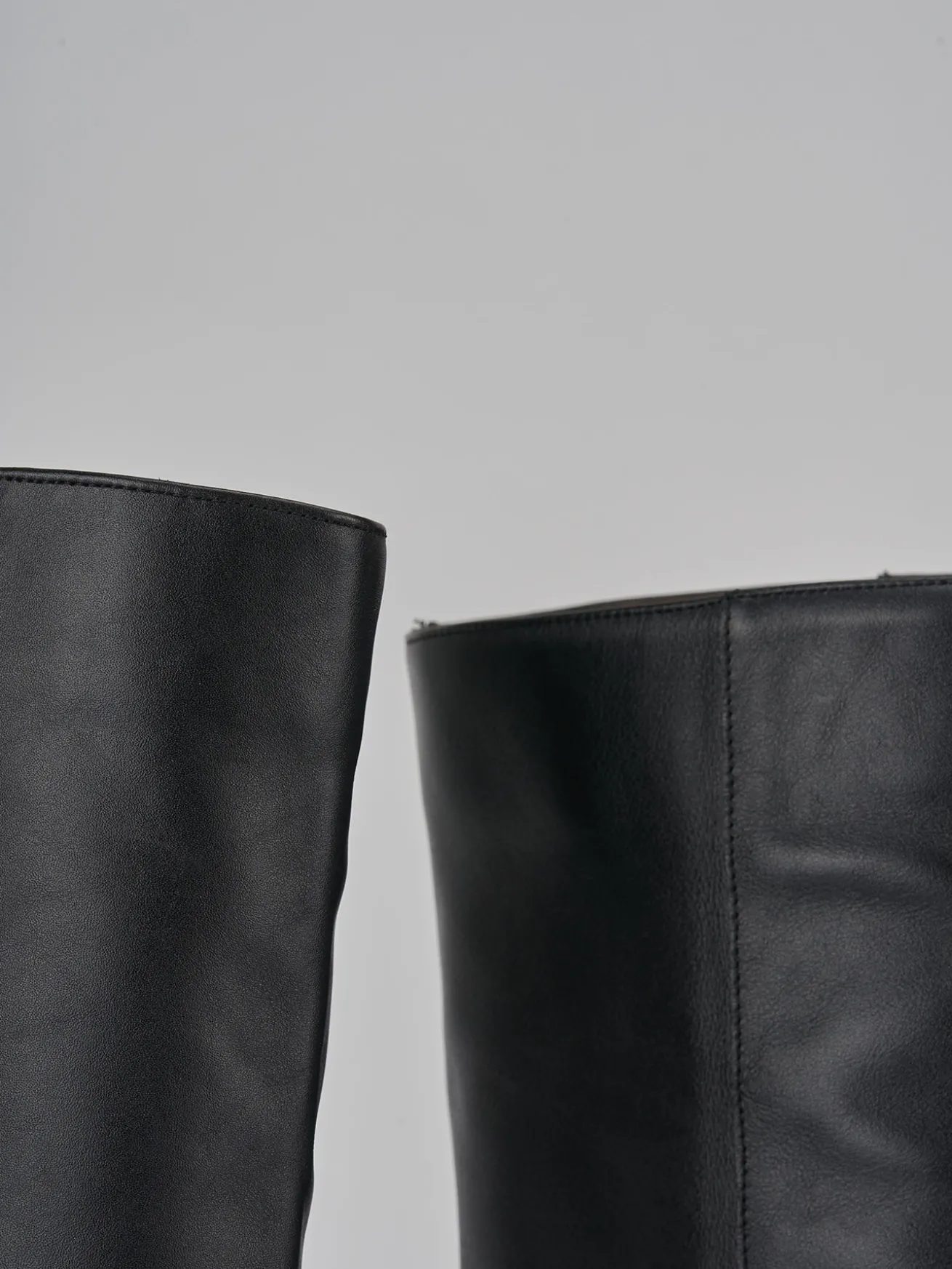 Stivali tacco 5cm pelle nero