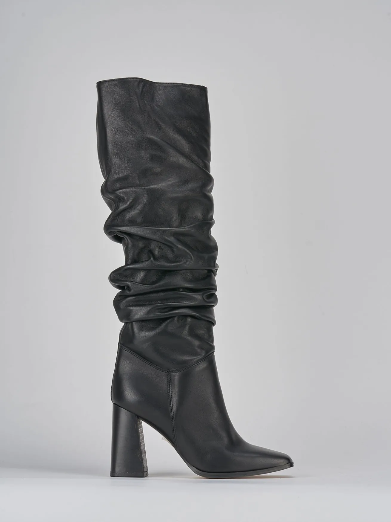 Stivali tacco 9cm pelle nero