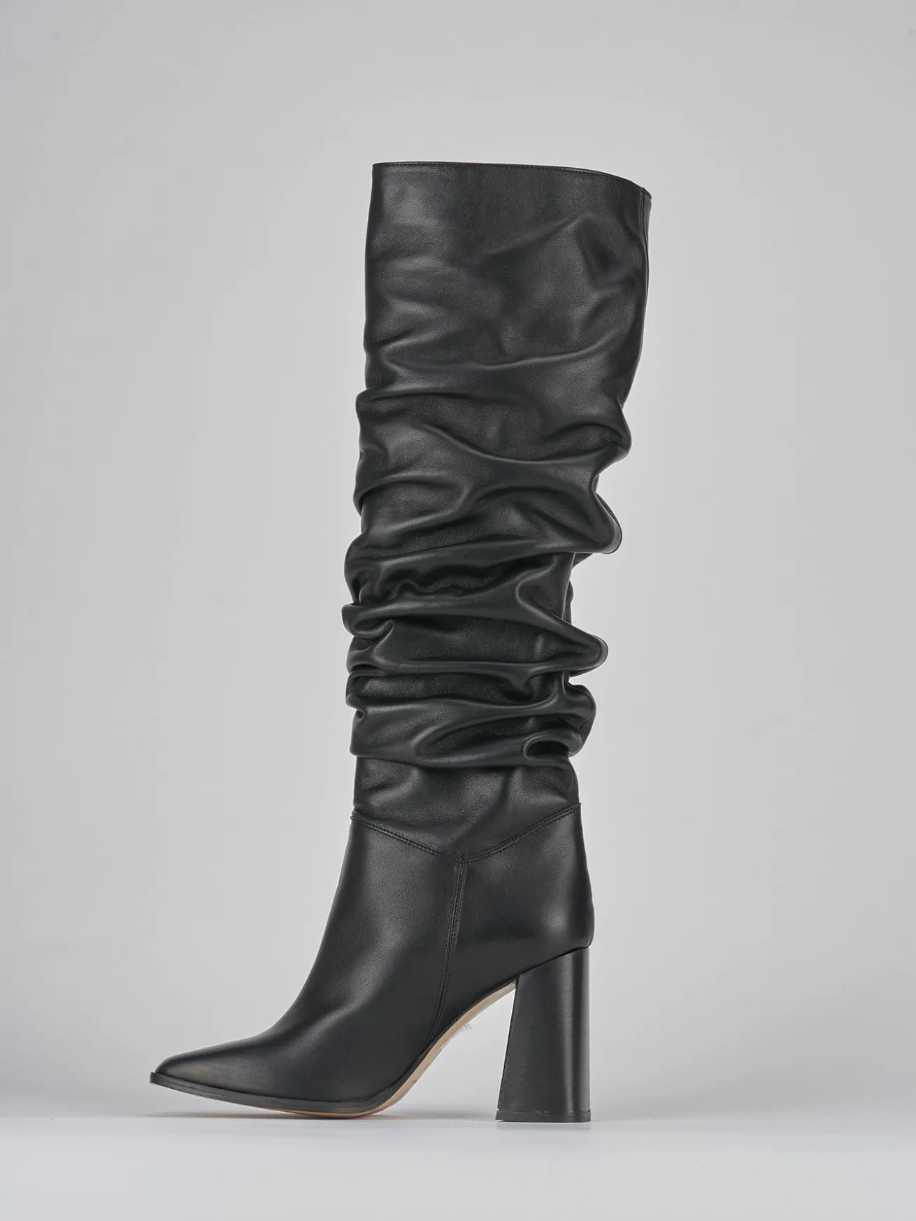 Stivali tacco 9cm pelle nero