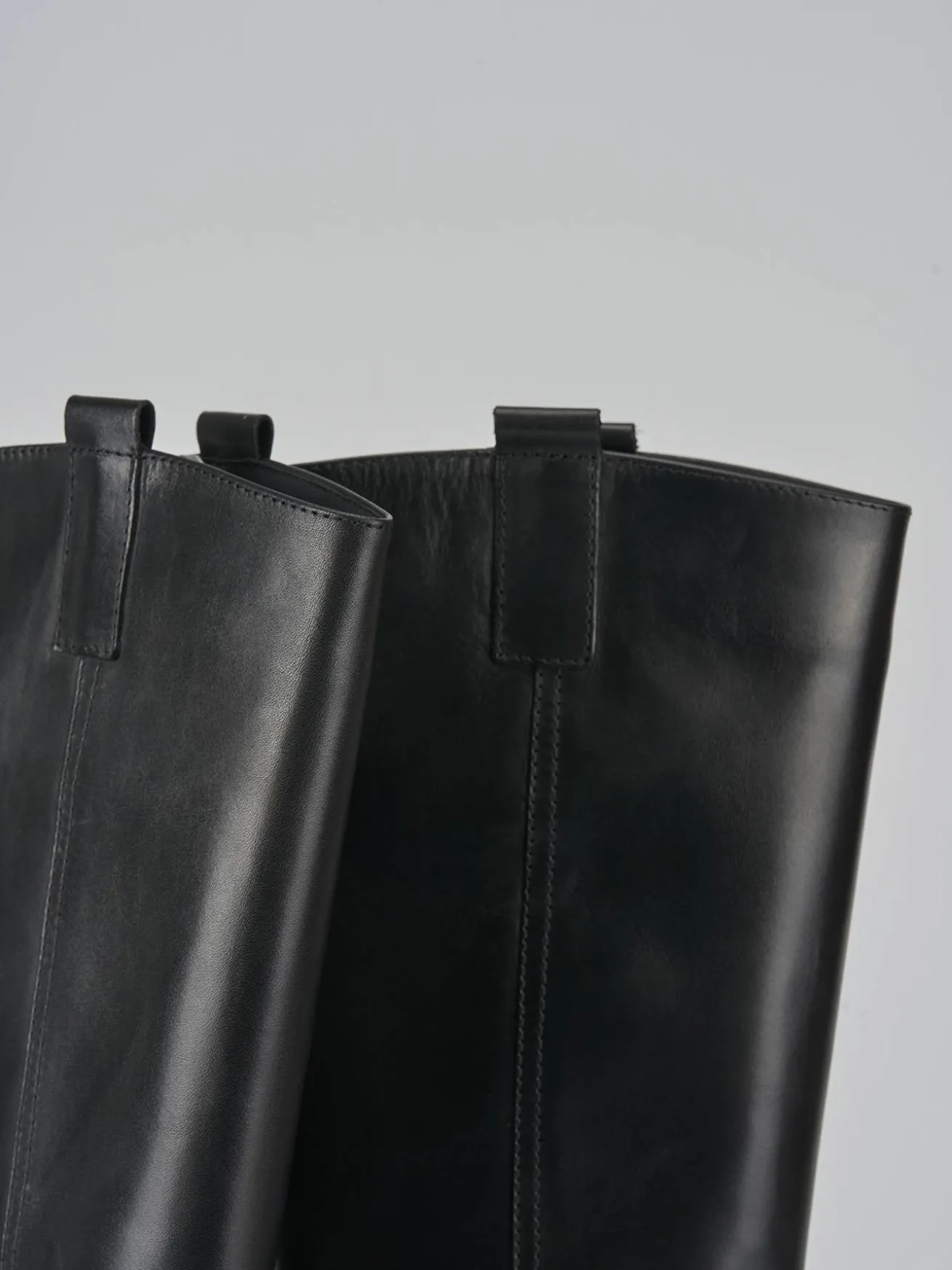 Stivali tacco 2cm pelle nero