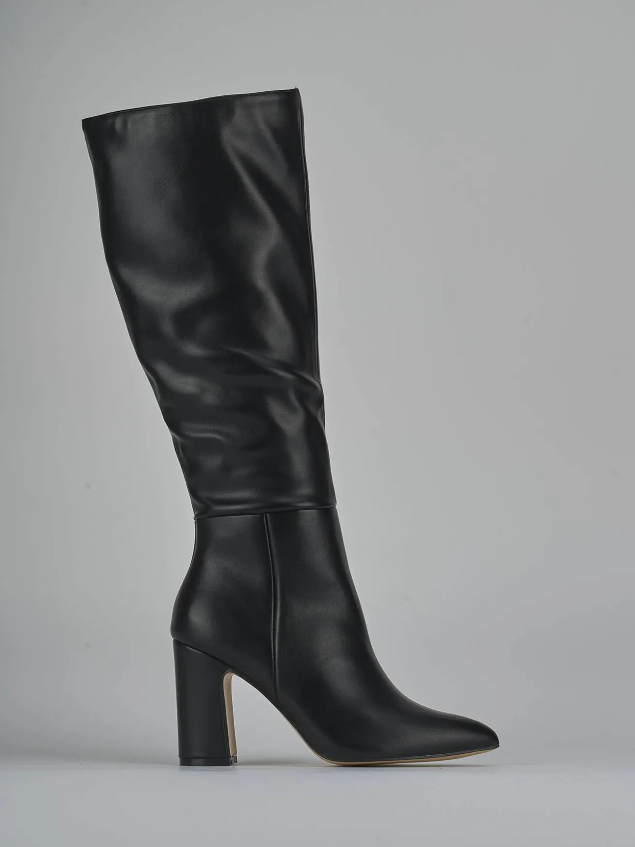 Stivali tacco 9cm pelle sostenibile nero