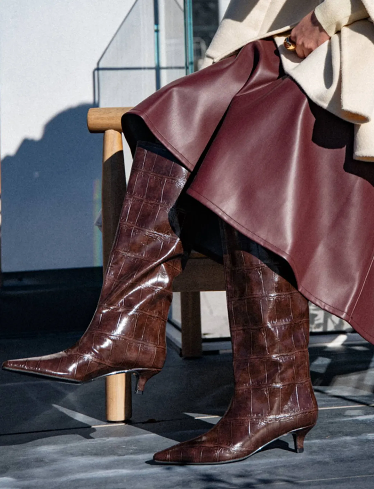 Stivali tacco 4cm pelle sostenibile testa