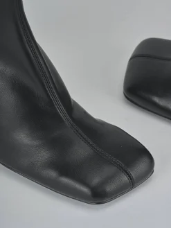 Stivali tacco 9cm pelle sostenibile nero