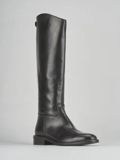 Stivali tacco 2cm pelle testa