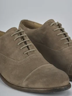 Stringate camoscio beige