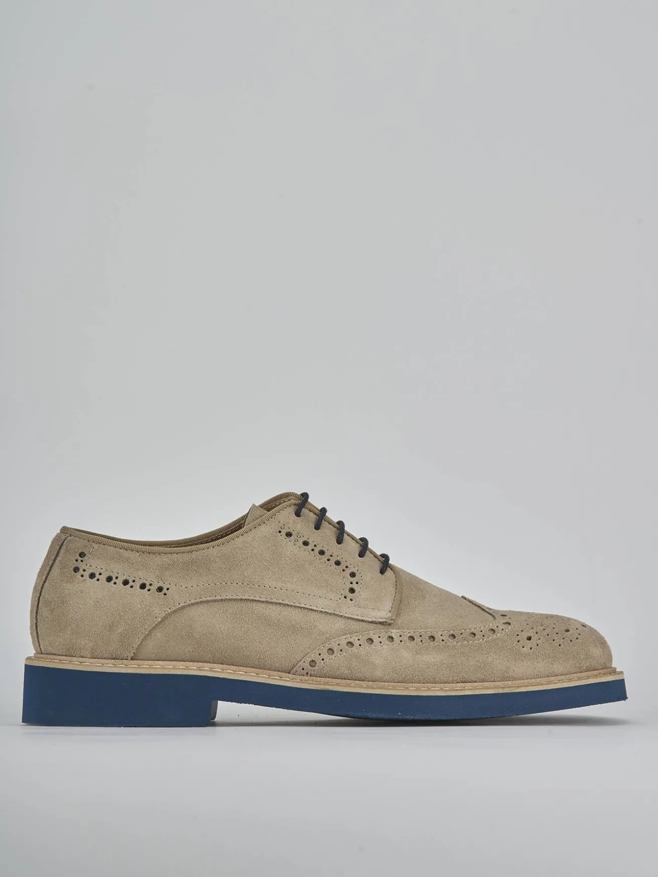 Stringate camoscio beige