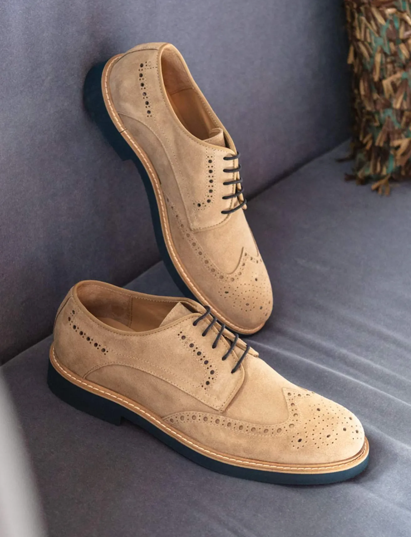 Stringate camoscio beige