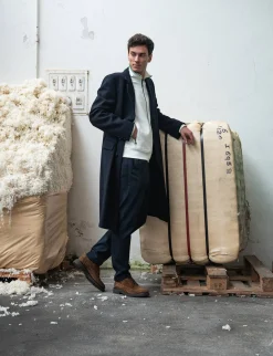 Stringate camoscio marrone