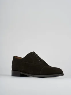 Stringate camoscio testa