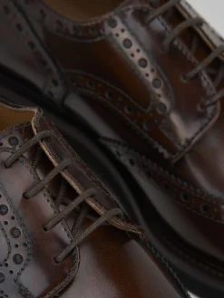 Stringate pelle marrone