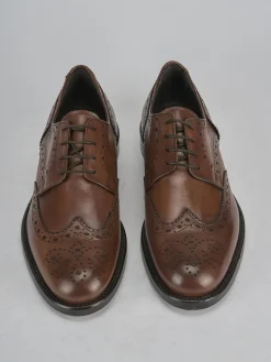 Stringate pelle marrone