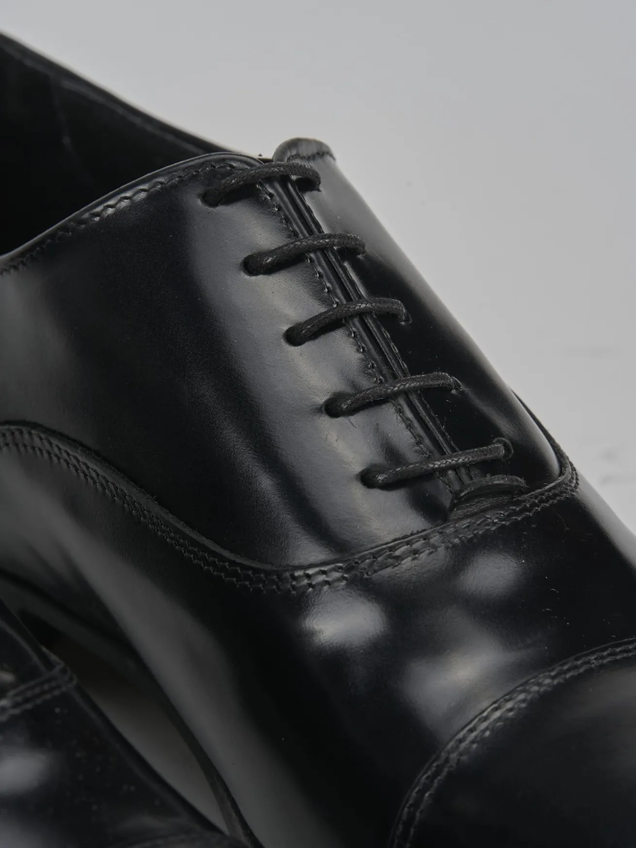 Stringate pelle nero