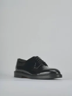 Stringate pelle nero