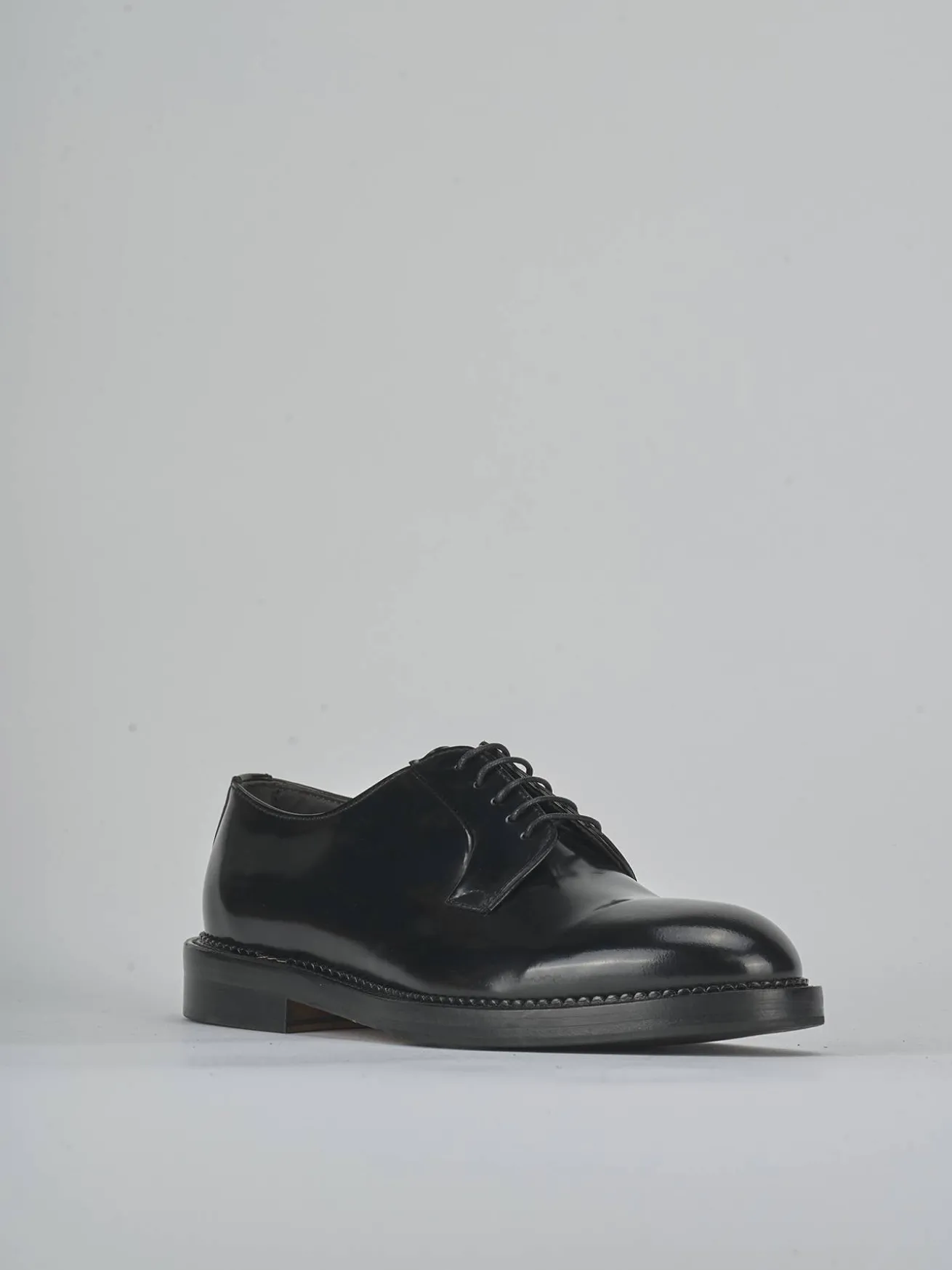 Stringate pelle nero