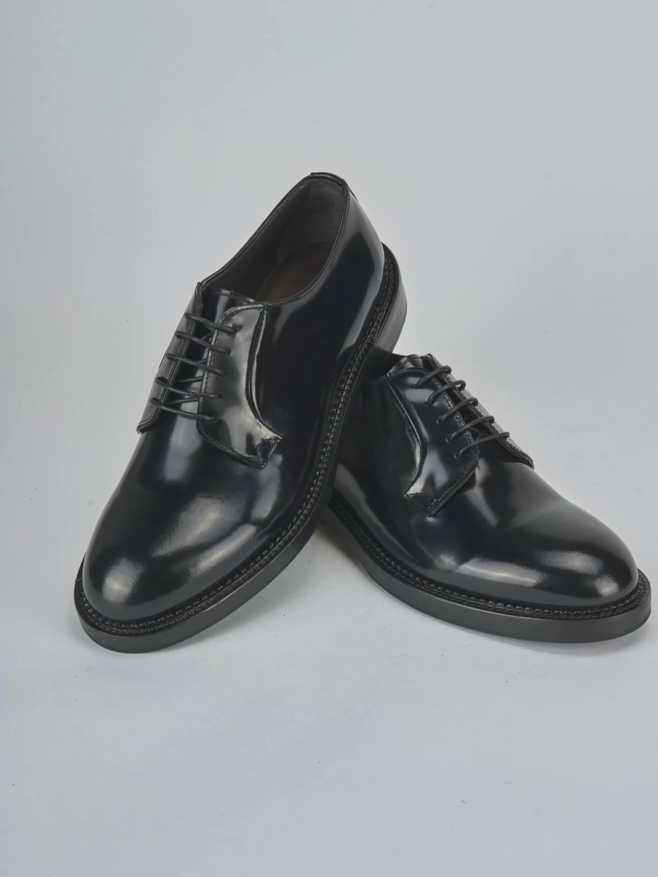 Stringate pelle nero